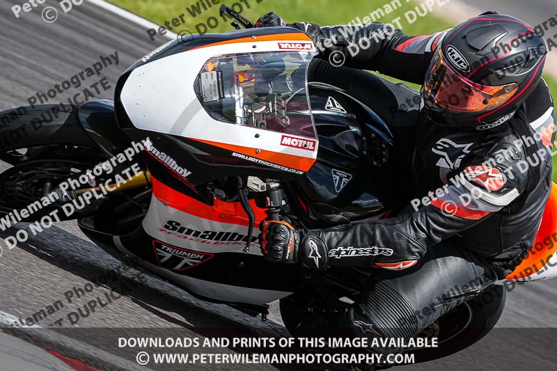 donington no limits trackday;donington park photographs;donington trackday photographs;estoril;event digital images;motorbikes;no limits;no limits trackdays;peter wileman photography;portugal;trackday;trackday digital images;trackday photos